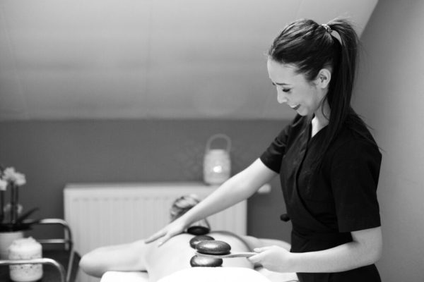Massage pierres chaudes 'Hotstone'